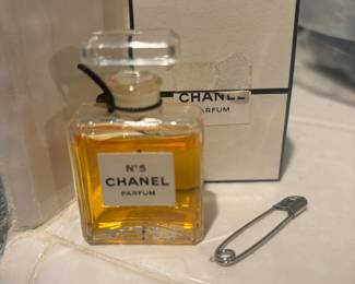 Chanel No. 5 Perfume 