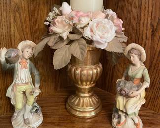 Pair of Homco Figurines - Boy & Girl Collecting Grapes