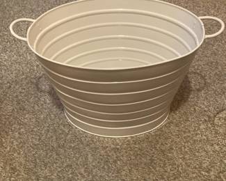 Farmhouse White Ribbed Metal Basket