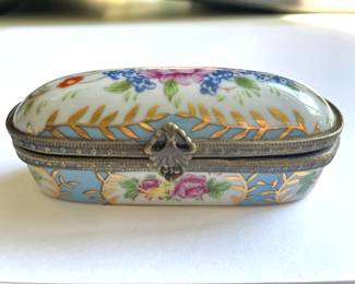 Assortment of French Porcelain Limoges Trinket Boxes