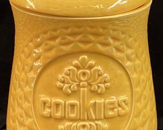 VTG. YELLOW MCCOY LIDDED COOKIE JAR