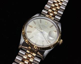 1981 ROLEX DATE 34mm 14KT GOLD & STAINLESS MEN’S AUTOMATIC WATCH, MODEL 15000, MOVEMENT CALIBER 3035, FLUTED BEZEL, GOLD & STAINLESS JUBILEE BRACELET, RECENTLY SERVICED.
