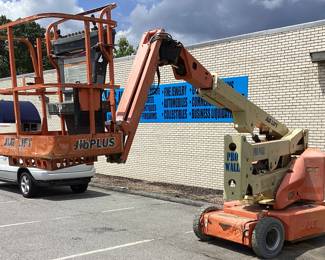 2008 JLG BOOMLIFT, MODEL E400AJP NARROW, 40’ BOOM, IN GOOD WORKING CONDITION
