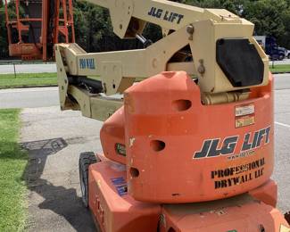 2008 JLG BOOMLIFT, MODEL E400AJP NARROW, 40’ BOOM, IN GOOD WORKING CONDITION