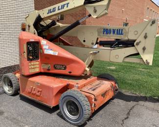 2008 JLG BOOMLIFT, MODEL E400AJP NARROW, 40’ BOOM, IN GOOD WORKING CONDITION