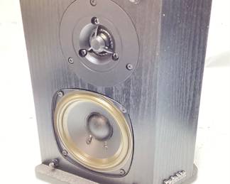 DEFINITIVE TECHNOLOGY SPEAKER SET MODEL BP-1X