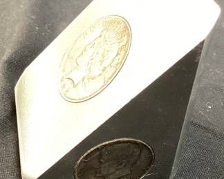 STEEL PAPERWEIGHT w 1923 PEACE DOLLAR, 1964 KENNEDY HALF DOLLAR & 1959 WASHINGTON QUARTER
