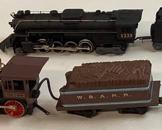 (3) MODEL TRAIN SETS, LIONEL POLAR EXPRE