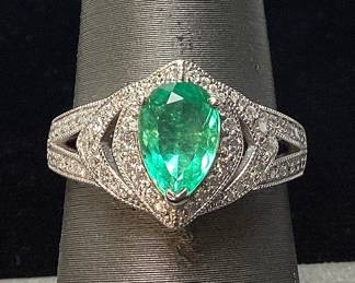 PLATINUM COLOMBIAN EMERALD & DIAMOND RING, SIZE 7, 1.05cts EMERALD, 0.38cts DIAMONDS, 8.1g TOTAL WEIGHT

AIGL APPRAISAL $12,268.00,