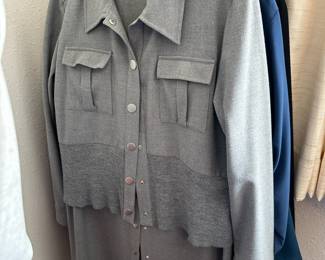 Liz Claiborne Women's Grey Long Sleeve Button Up Jacket - Size 16