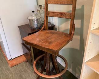 Wooden Swivel Ladder Back Barstool