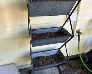 3 Tier Metal Vertical Standing Planter