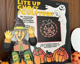 Lite Up Ghost Sculpture, 1990 Beistle Die Cut Dancing Witch