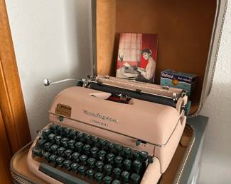 Remington Quiet Riter Typewriter