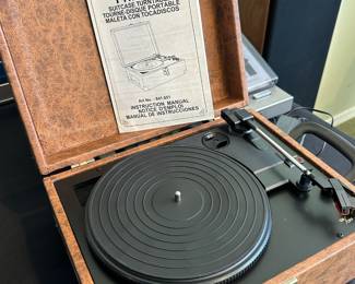 PHILCO Suitcase Turntable