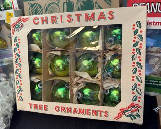 Assortment of Christmas Decor & Ornaments