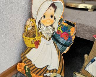 Pilgrim Die- Cut Paper Cutouts 
