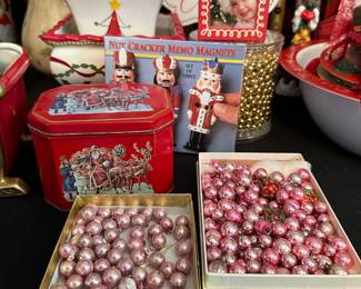 Assortment of Christmas Decor & Ornaments