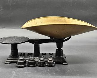 Vintage Cast Iron & Metal Scale w Weights