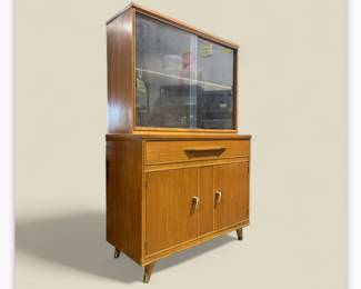 00True Vintage MCM Hutch W Brass Fixtures Glass Doors