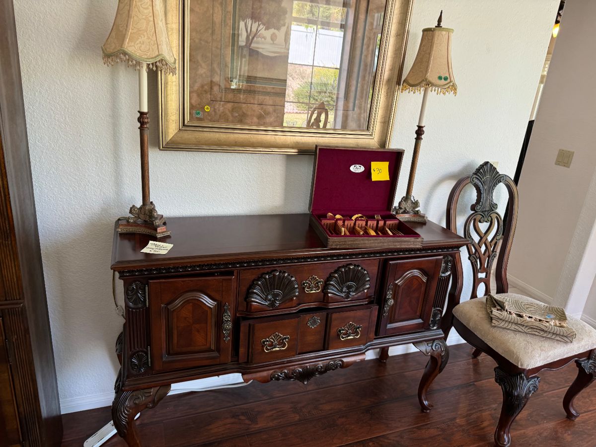 Beautiful Kathy Ireland table 6 chairs and buffet… $700
