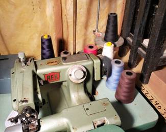 Rex Blind Stitch Sewing Machine 