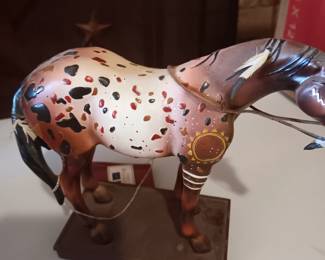 Trail of ofpainred ponies 