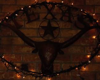 Longhorn metal ornament for wall or mantle 