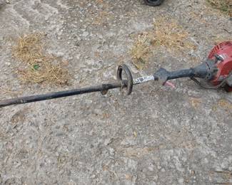 Gas powered weed eater