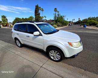 2011 SUBARU  FORRESTER 
140,000 MILES