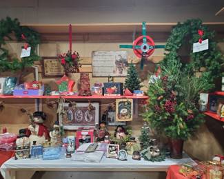 Christmas Decor 