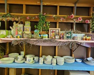 Easter/Spring Decor - Pfaltzgraff Yorktown Dinnerware