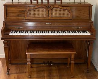 Baldwin piano