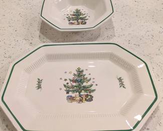 Christmastime Pattern by NIKKO                                   
2 Serving Dishes
