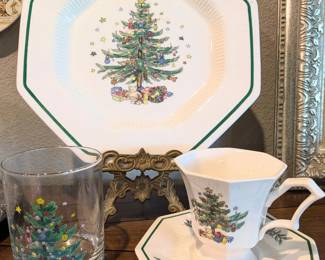 Christmastime Dinnerware by NIKKO                          
Dinner Plates, Glass Tumblers, Cups & Saucers