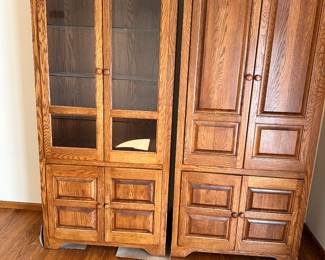 Beautiful oak cabinets