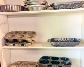 baking/cake bun pans