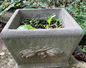 Concrete planter