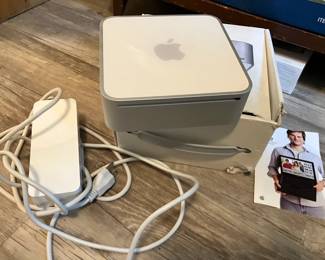 Apple mini computer