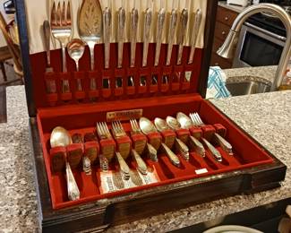 Silver plated flatware community International