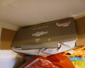 Deluxe queen air bed inflatable mattress