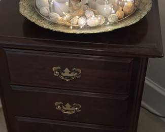 3 drawer night stand