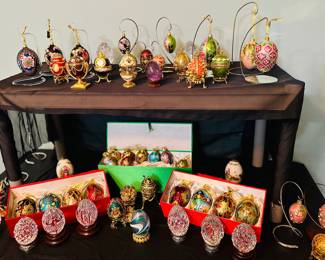 Joan Rivers Egg, Vintage, Imperial, Faberge 

Waterford Crystal Eggs 