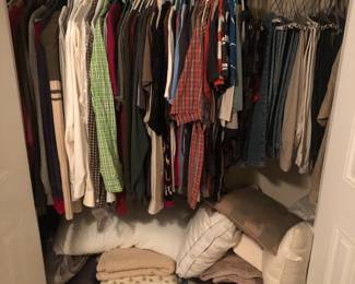Men’s clothing/ pillows & blankets 