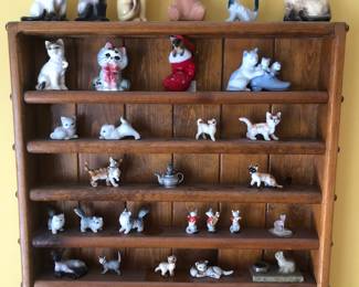 Bone china, ceramic and porcelain Cat figurine collection 