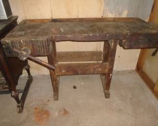 Primitave work bench