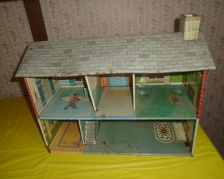 Marx doll house (Rear)