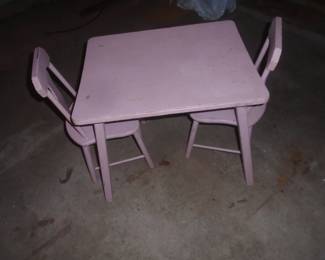 childs table and chair set