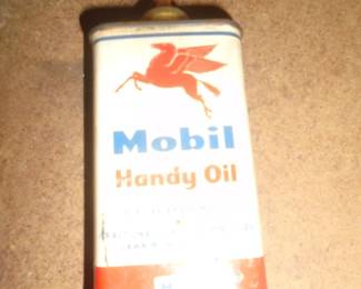 mobil oil can
