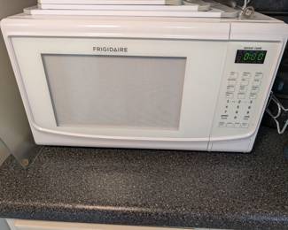 Frigidaire Microwave